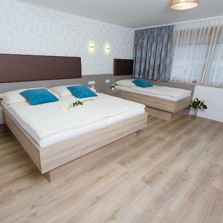 Appartments Gartenblick Илмиц Екстериор снимка