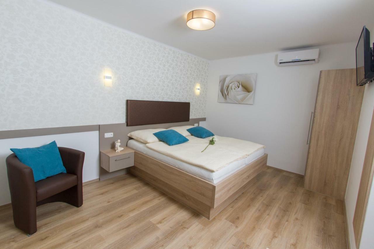 Appartments Gartenblick Илмиц Екстериор снимка