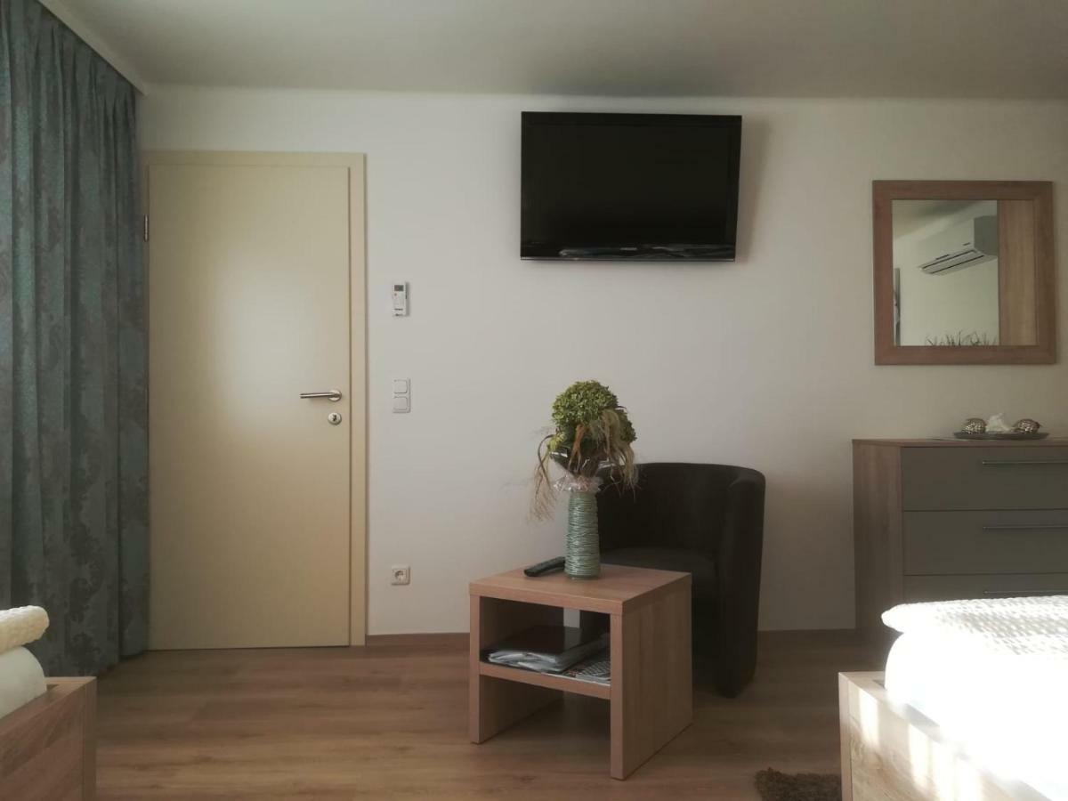 Appartments Gartenblick Илмиц Екстериор снимка